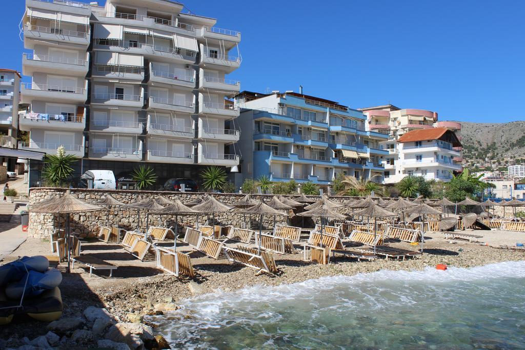 Port Side Sarande Lägenhet Exteriör bild